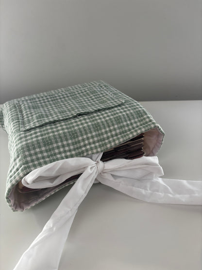 Pocket bow bible cover